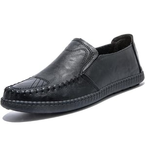 Trendy leather casual shoes, sneakers, and low-top business leather shoes for British men